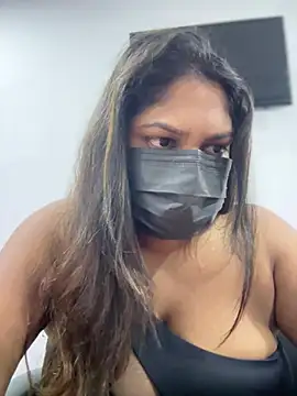 Snapshot of Black_Beauty997 chatting on February 20, 2025, 6:46 pm Black Beauty997 online show from February 20, 2025, 6:46 pm