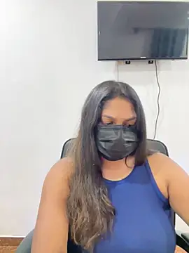 Snapshot of Black_Beauty997 chatting on September 21, 2025, 4:41 pm Black Beauty997 online show from September 21, 2025, 4:41 pm