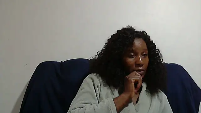 sluttylaura21 online show from March 22, 2025, 5:41 pm