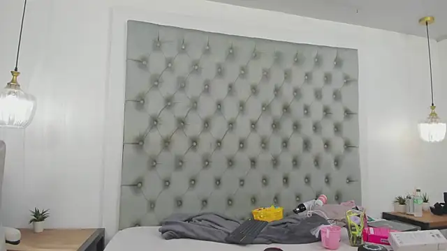 anette cooper online show from January 8, 2026, 3:42 am