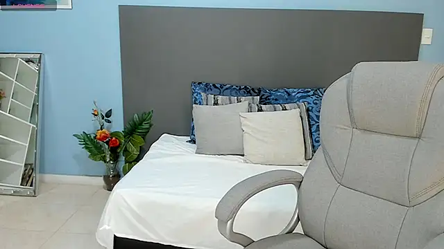 kylie reyes online show from September 23, 2025, 8:12 pm