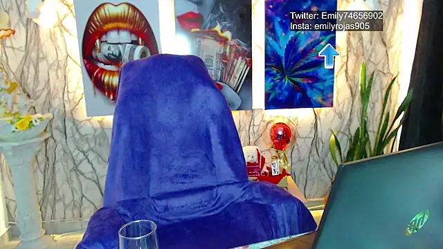 EmiTranny online show from March 21, 2025, 12:51 am