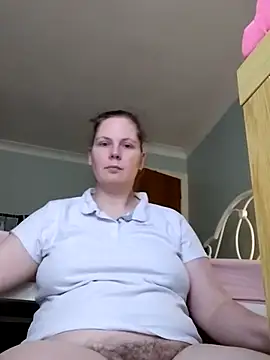 xxSexyBushLinnxx online show from January 21, 2025, 11:35 am