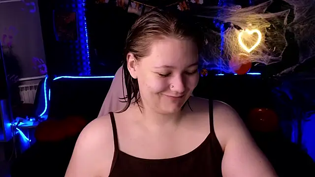 DjennaPalme online show from October 27, 2025, 2:04 am