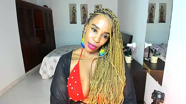 TAYLORR778 online show from February 5, 2026, 2:00 pm