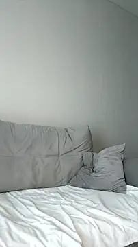 Snapshot of Mia_Roxie chatting on July 13, 2026, 3:09 am Mia Roxie online show from July 13, 2026, 3:09 am