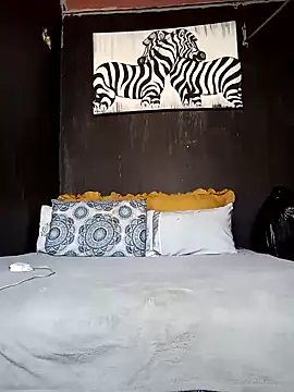 YELLOW BONE online show from January 31, 2025, 8:22 am