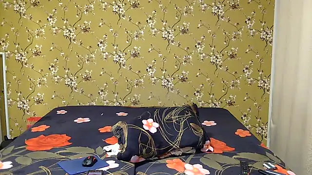 Snapshot of Karlabby chatting on February 24, 2026, 5:55 pm Karlabby online show from February 24, 2026, 5:55 pm