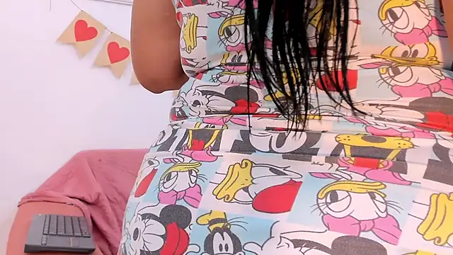 veronica salas online show from February 12, 2026, 7:20 pm