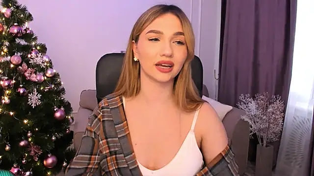 GracefulLook online show from December 23, 2024, 9:38 am