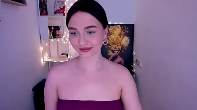 GracefulLook online show from March 7, 2025, 9:29 am