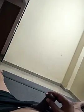 rajstrip12650 online show from February 27, 2026, 3:01 pm