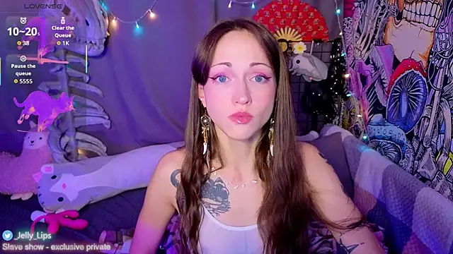 Snapshot of ServantBrook chatting on April 6, 2026, 5:19 am ServantBrook online show from April 6, 2026, 5:19 am