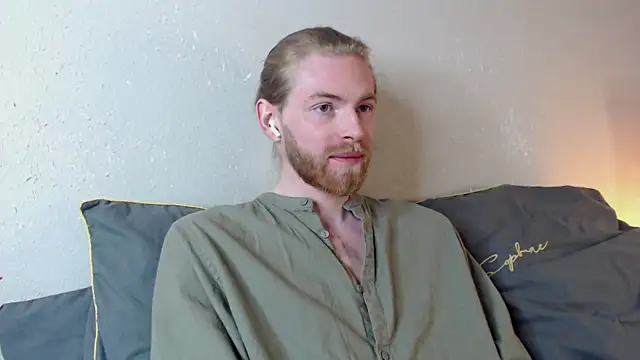 Snapshot of Damien_Bi chatting on January 27, 2025, 9:44 pm Damien Bi online show from January 27, 2025, 9:44 pm