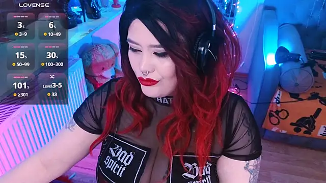 wickedxqueen online show from February 26, 2025, 4:25 am