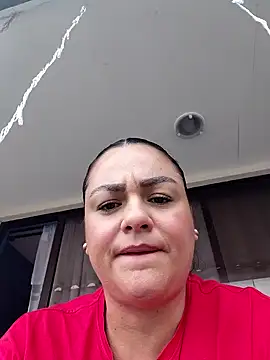 maela1 online show from December 4, 2025, 4:27 pm