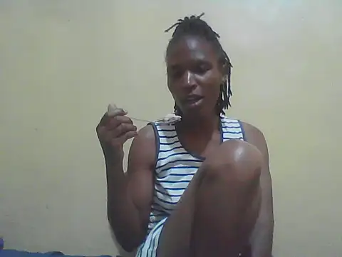 Smillie prety online show from November 16, 2025, 1:06 pm