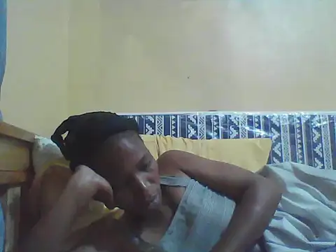 Snapshot of Smillie_prety chatting on April 26, 2026, 2:42 am Smillie prety online show from April 26, 2026, 2:42 am