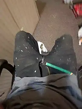 ljbmyweeny online show from November 7, 2025, 7:19 am