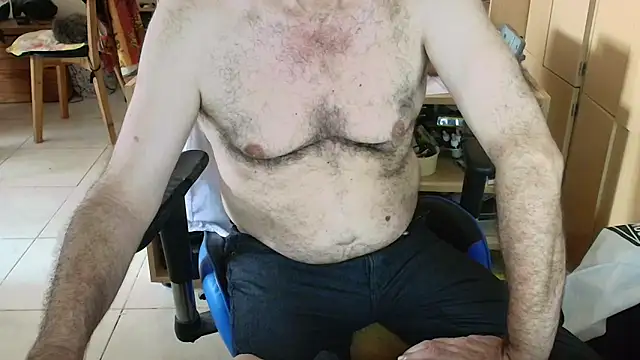 angelgarcia269 online show from April 2, 2026, 1:20 pm