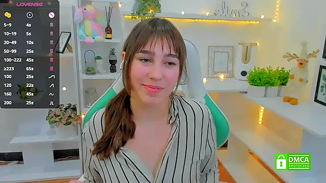  Eliizabeth  online show from January 30, 2025, 4:37 am