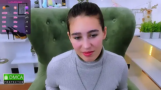  Eliizabeth  online show from October 5, 2025, 9:34 pm