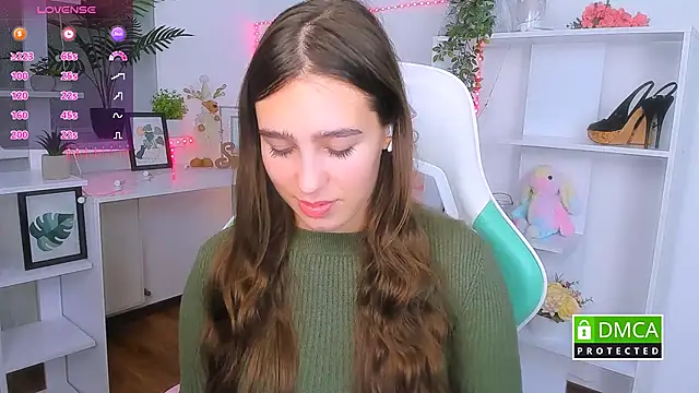  Eliizabeth  online show from November 3, 2025, 9:16 pm