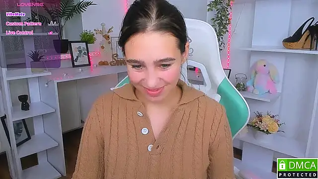  Eliizabeth  online show from November 5, 2025, 9:48 pm