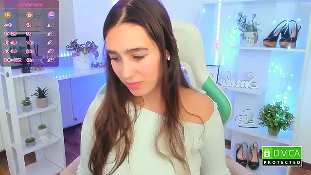  Eliizabeth  online show from January 13, 2026, 10:37 pm