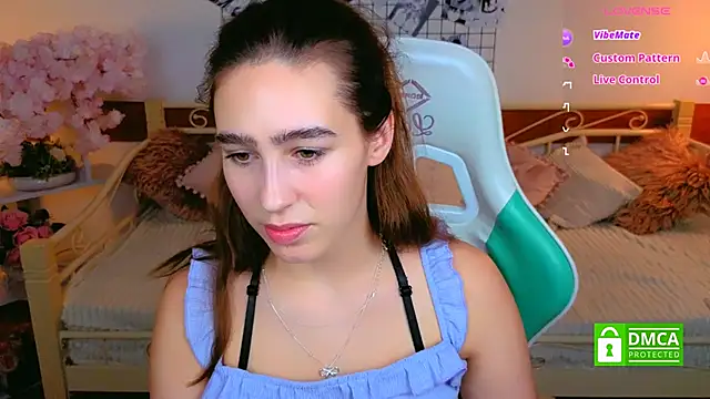  Eliizabeth  online show from February 16, 2026, 10:28 pm