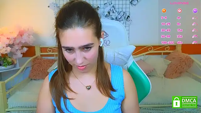  Eliizabeth  online show from March 31, 2026, 10:43 pm