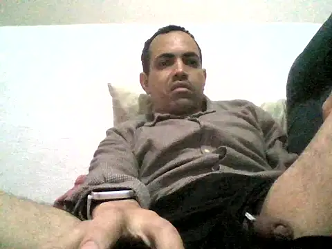 KingZilla2023 online show from April 15, 2026, 8:20 pm