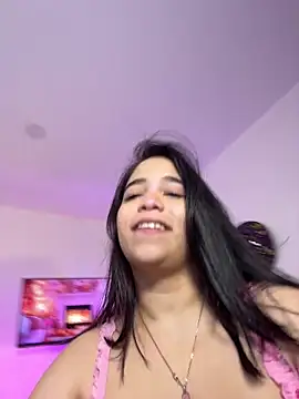 tati reyess online show from October 16, 2025, 1:23 pm