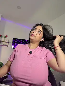 tati reyess online show from January 9, 2026, 12:08 pm