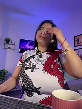 tati reyess online show from January 12, 2026, 12:10 pm