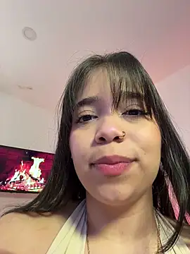 tati reyess online show from April 7, 2026, 11:54 am