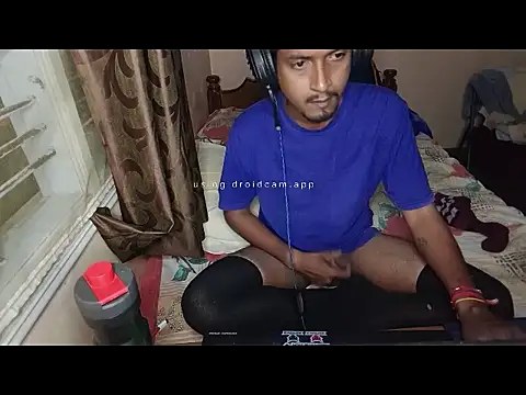 Sexypavi09 online show from October 23, 2025, 6:39 pm