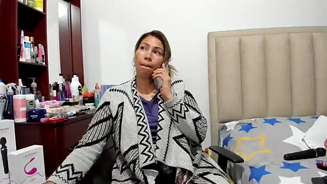 Chloemiller89 online show from December 10, 2024, 9:33 pm