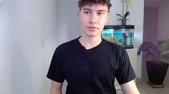 adrian morelly online show from December 6, 2024, 9:46 pm