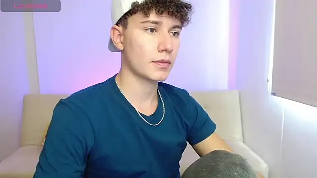 adrian morelly online show from December 13, 2025, 7:53 pm