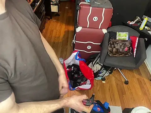 leanjamesdean online show from March 3, 2026, 6:03 pm