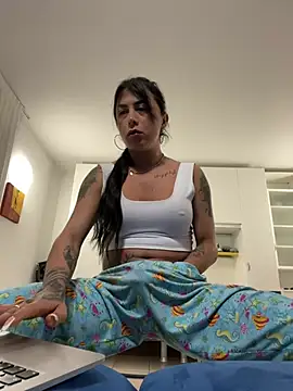 missdirtyhot  online show from February 8, 2025, 7:05 pm