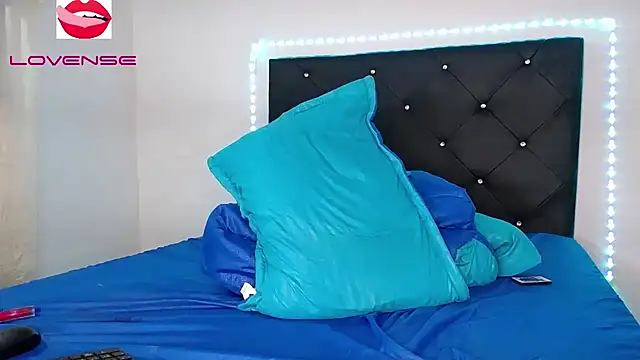 tylor 19 online show from January 4, 2025, 4:11 pm