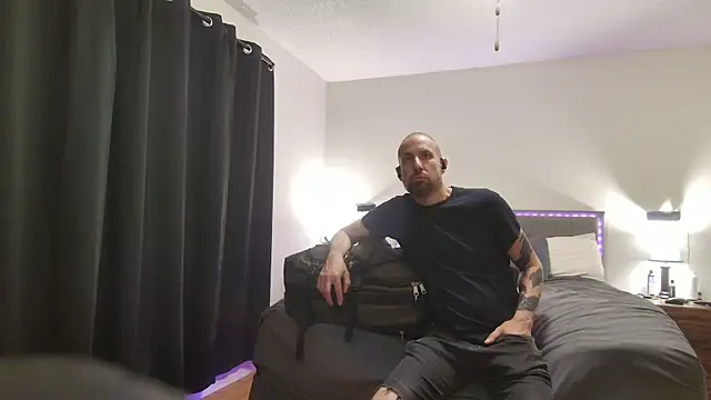 BDDuncanAbaddon online show from October 8, 2025, 2:53 am