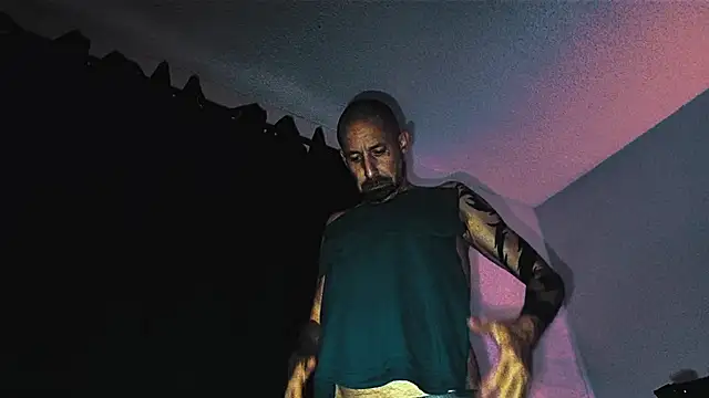 BDDuncanAbaddon online show from October 8, 2025, 4:48 pm