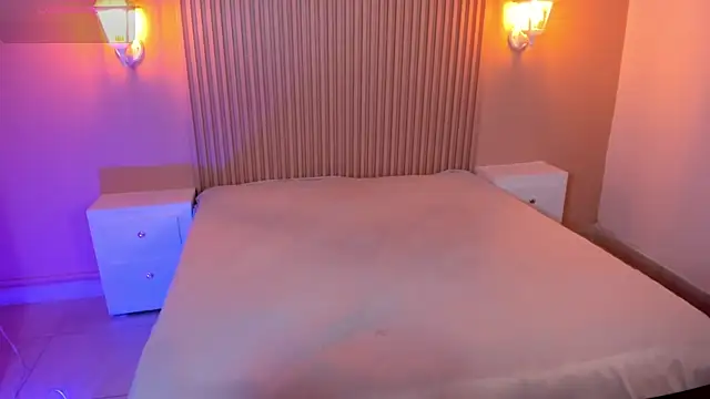 Snapshot of EmilyEvans7 chatting on March 13, 2025, 7:28 pm EmilyEvans7 online show from March 13, 2025, 7:28 pm