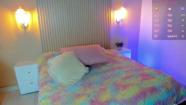 Snapshot of EmilyEvans7 chatting on October 31, 2025, 7:26 pm EmilyEvans7 online show from October 31, 2025, 7:26 pm