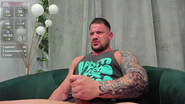 Snapshot of musclemonster31 chatting on February 25, 2025, 7:20 am musclemonster31 online show from February 25, 2025, 7:20 am