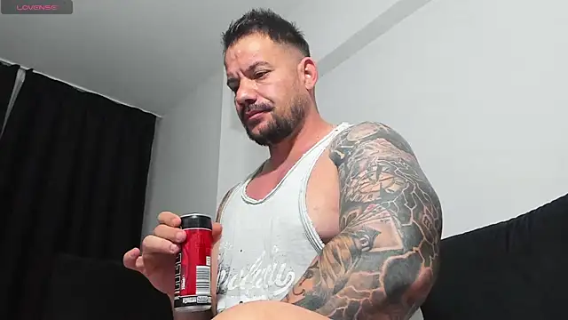 Snapshot of musclemonster31 chatting on September 10, 2025, 8:09 pm musclemonster31 online show from September 10, 2025, 8:09 pm