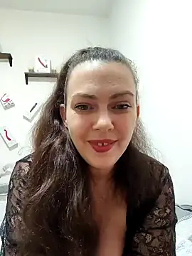 Snapshot of LEAsquirt91 chatting on February 6, 2025, 10:32 pm LEAsquirt91 online show from February 6, 2025, 10:32 pm